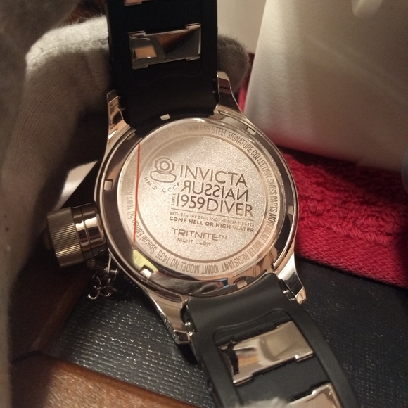 Invicta watches and speciality case - Picture 5 of 8